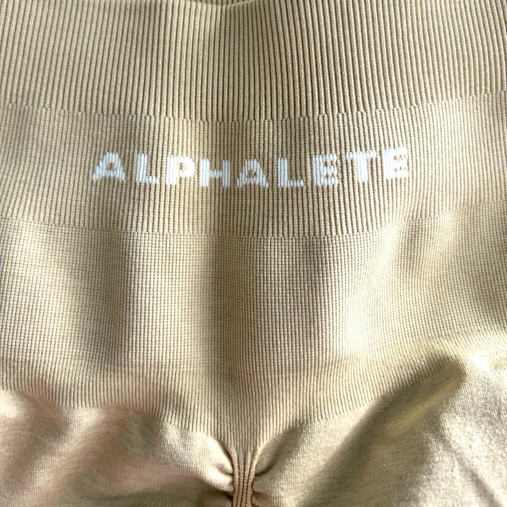 Alphalete tan leggings